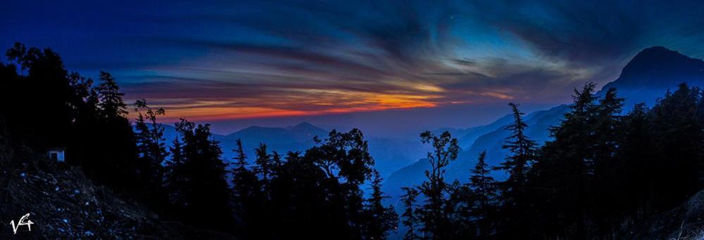 Midway Restaurants & Guest House Dhanaulti Exterior foto